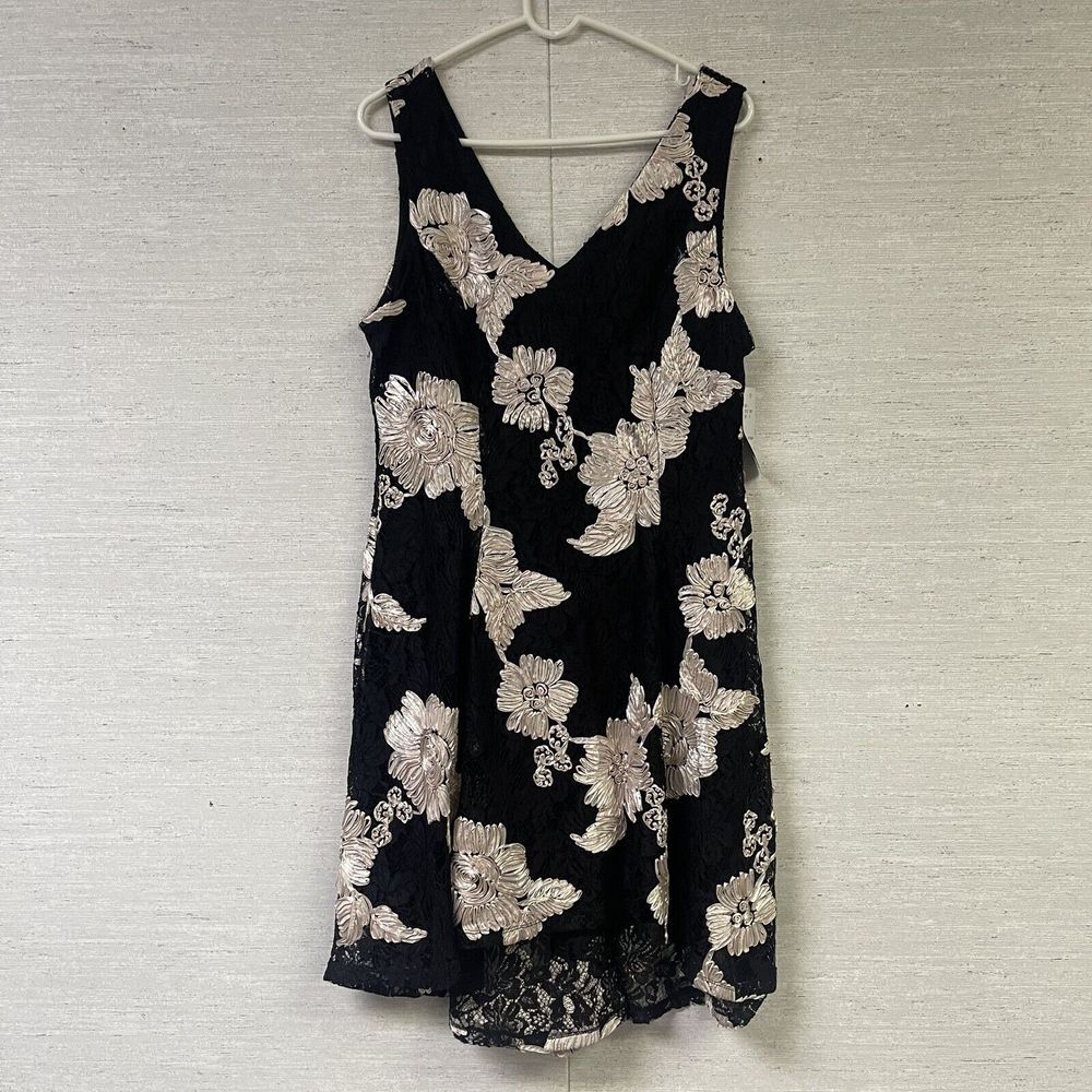 SD Collection Sleeveless Dress Women's Size 14 Black w/Creme Floral Overlay NWT